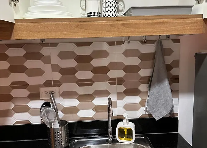 Apartment 1br Ayala Makati At Lush Residences