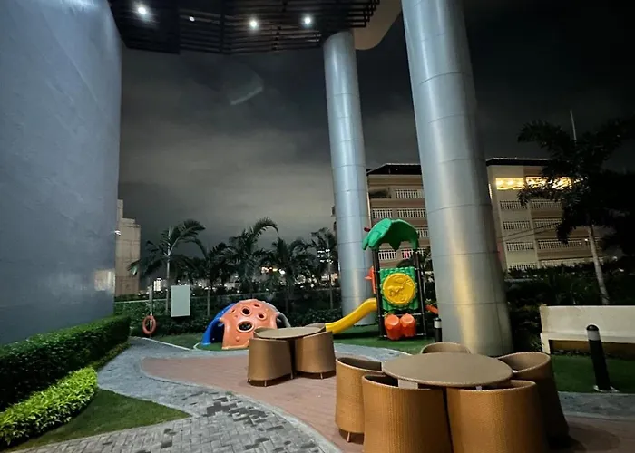 1br Ayala Makati At Lush Residences Apartment *