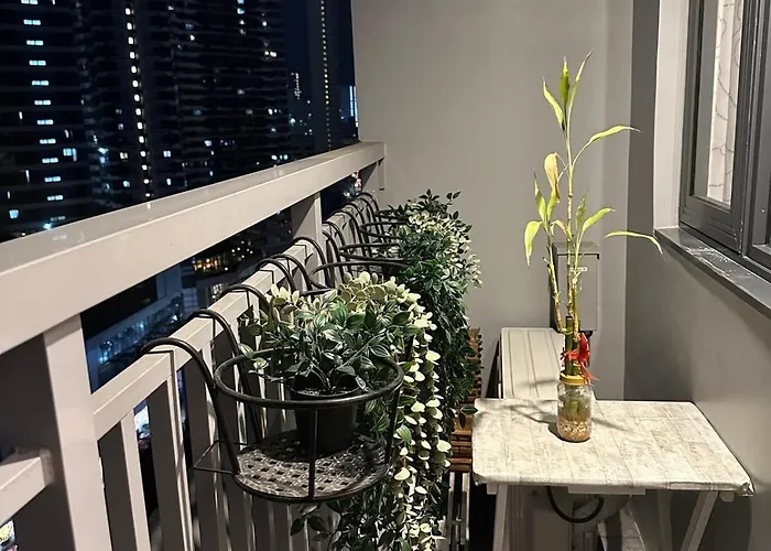 Apartment 1br Ayala Makati At Lush Residences